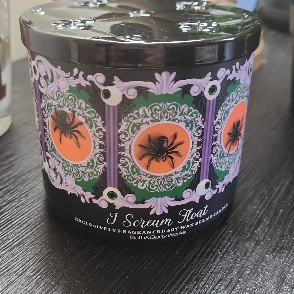 Bath & Body Works I Scream Float 3- Whick Candle - Picture 2 of 4